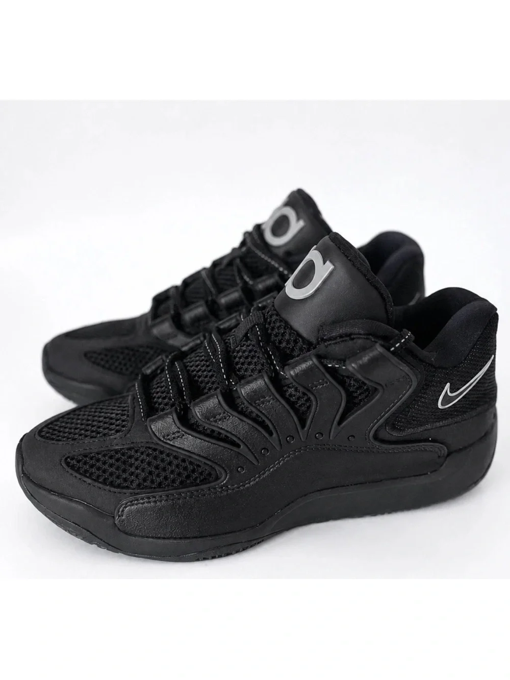 Nike Black KD Low-Top Basketball Sneakers
